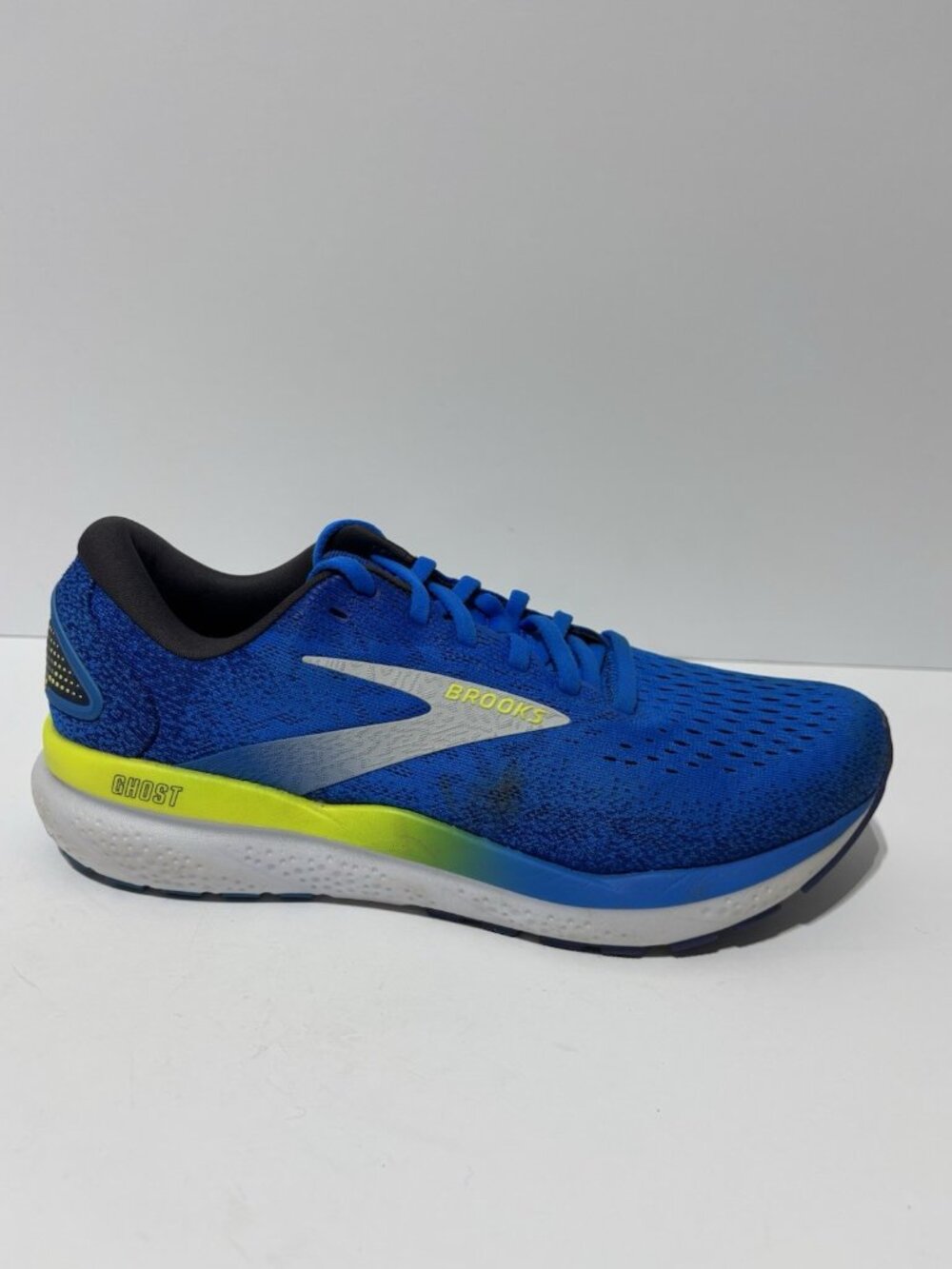 Brooks Men’s Ghost 16 Blue Running Shoes, Size 9 M